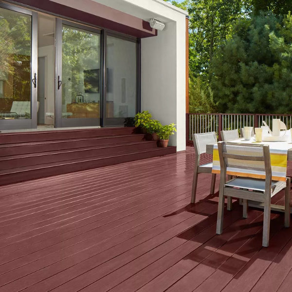 Benjamin Moore Woodluxe Water-Based Waterproofing Exterior Stain + Sealer - Semi-Solid, K693