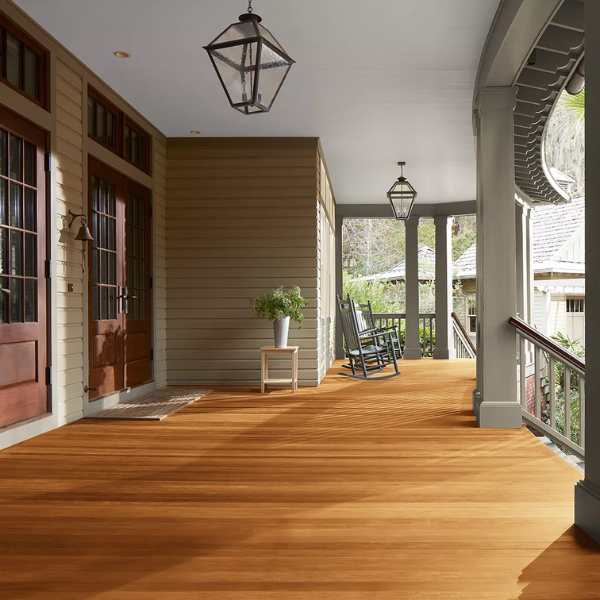 Benjamin Moore Woodluxe Water-Based Waterproofing Exterior Stain + Sealer - Translucent K691